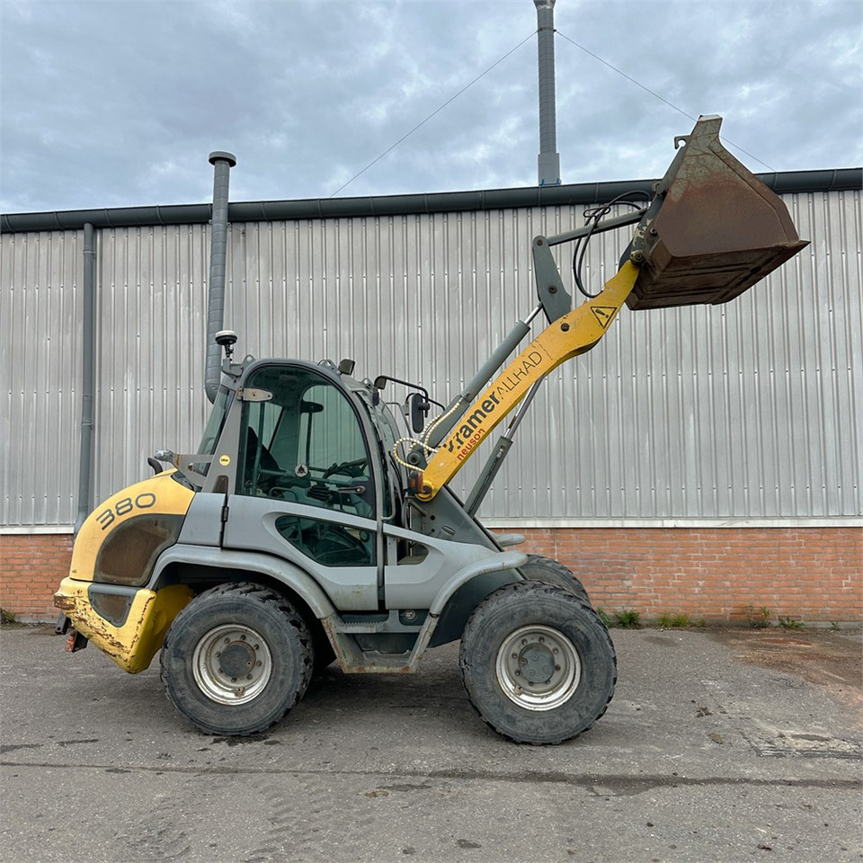 Chargeuse sur pneus Kramer 380