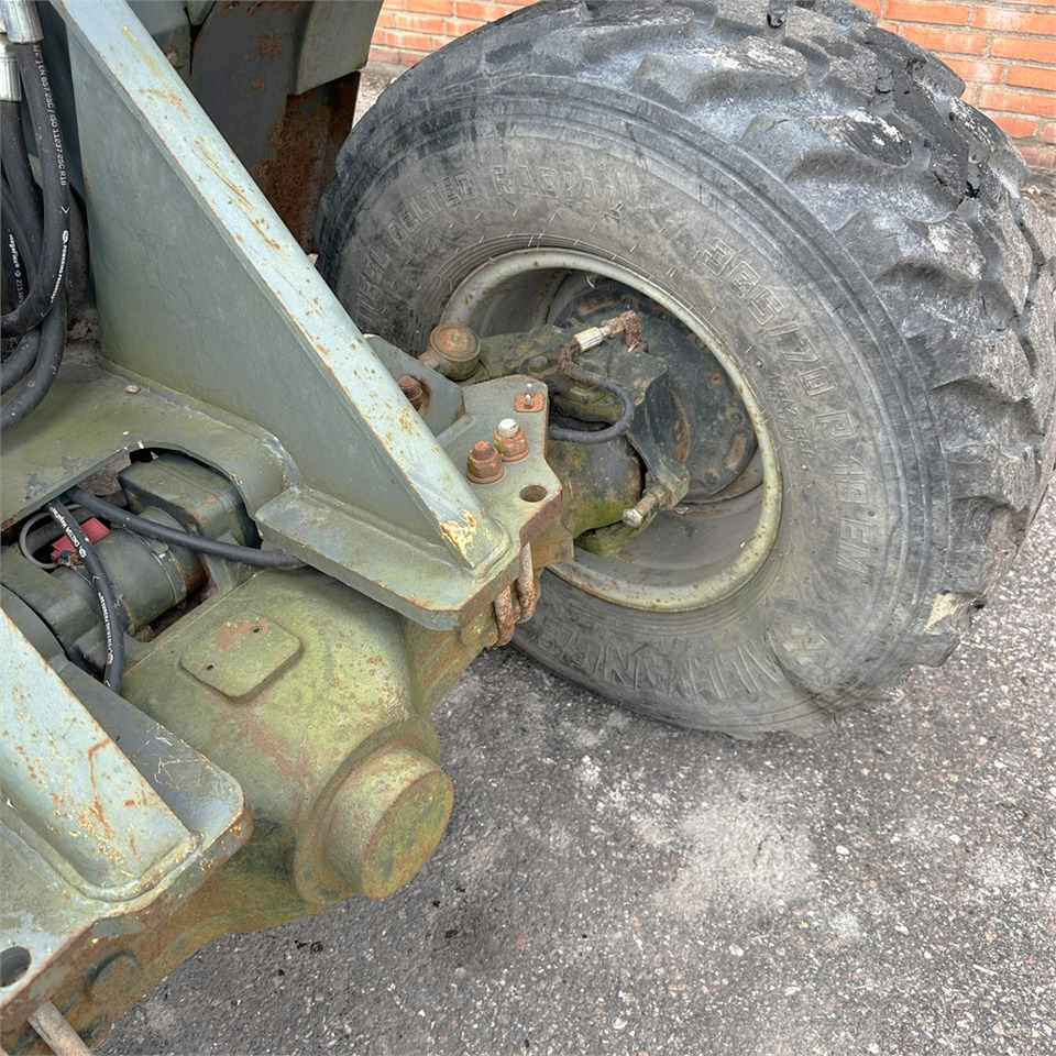 Chargeuse sur pneus Kramer 380