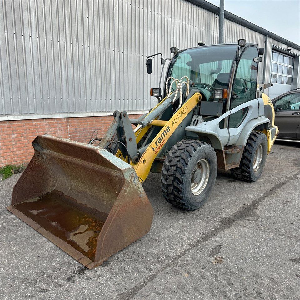 Chargeuse sur pneus Kramer 380