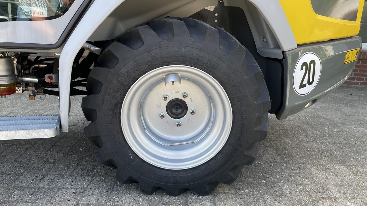 Chargeuse sur pneus Kramer 5040