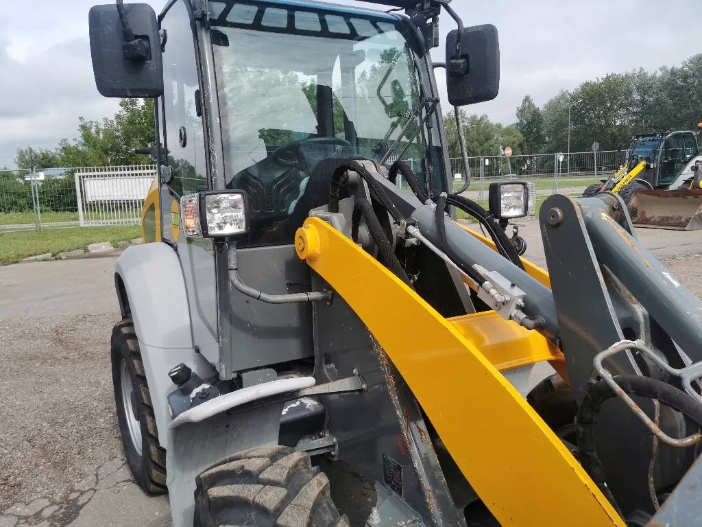 Chargeuse sur pneus Kramer 5055e