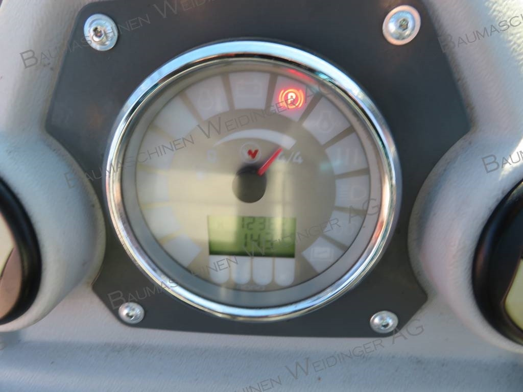 Chargeuse sur pneus Kramer 5065