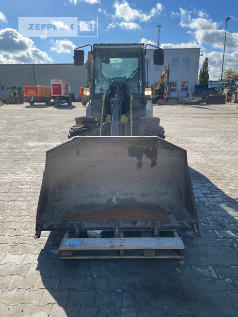 Chargeuse sur pneus Kramer 5065