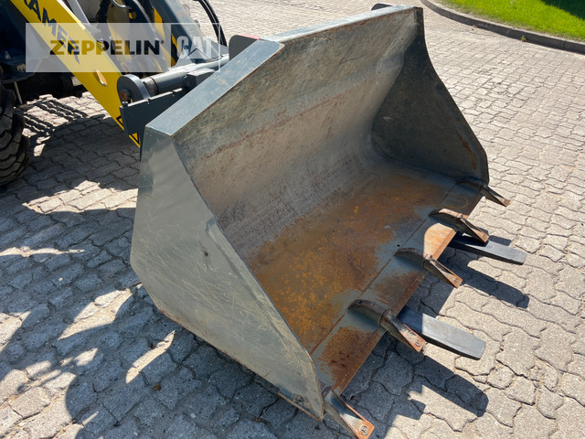 Chargeuse sur pneus Kramer 5065