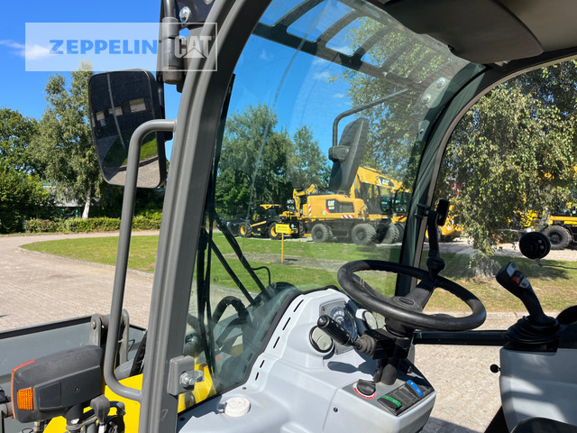 Chargeuse sur pneus Kramer 5065