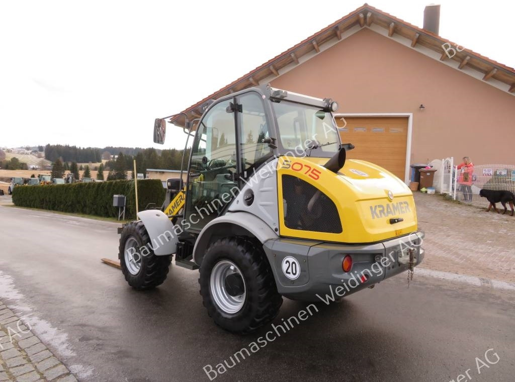 Chargeuse sur pneus Kramer 5075