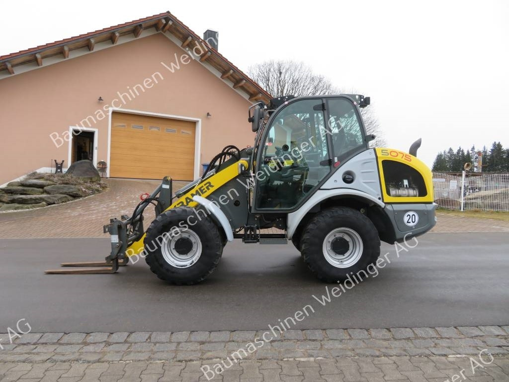 Chargeuse sur pneus Kramer 5075