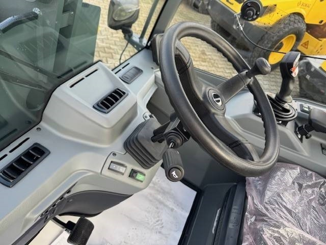 Chargeuse sur pneus Kramer 5085