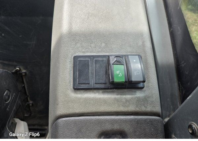 Chargeuse sur pneus Kramer 5085 (353-11S)