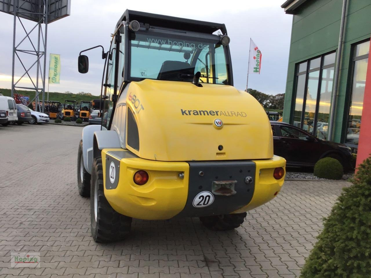 Chargeuse sur pneus Kramer 680T