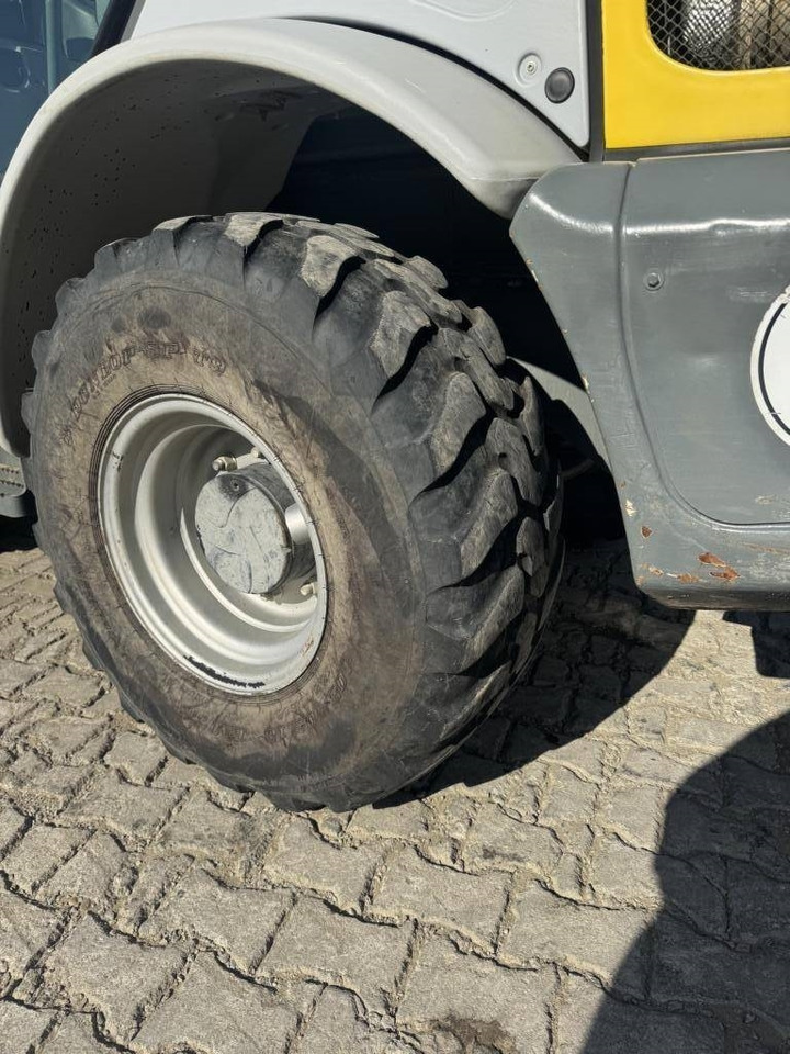 Chargeuse sur pneus Kramer 8095