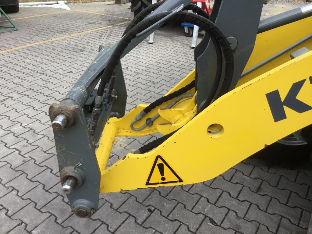 Chargeuse sur pneus Kramer 8105