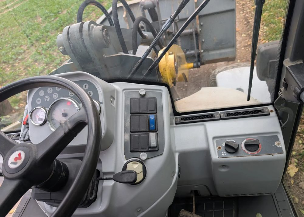 Chargeuse sur pneus Kramer Allrad 580