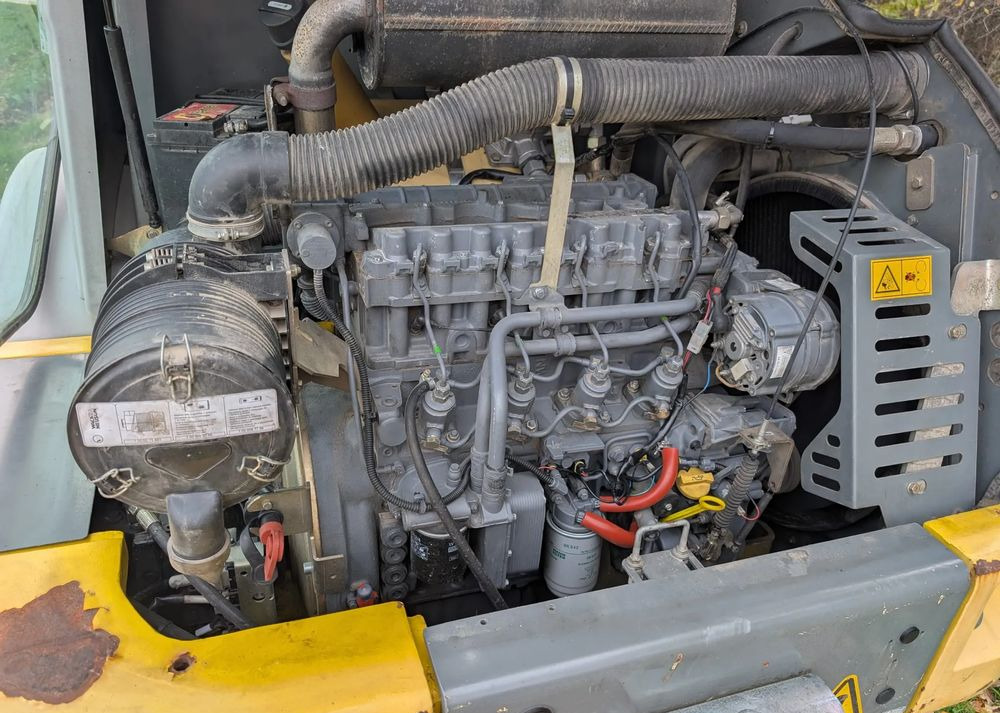 Chargeuse sur pneus Kramer Allrad 580