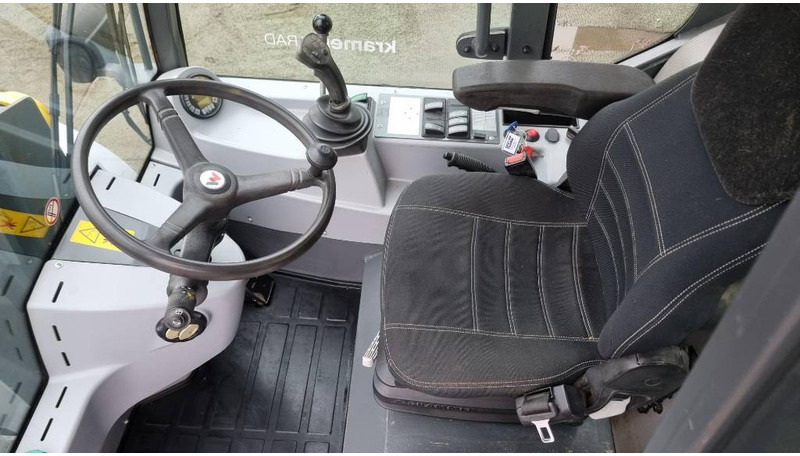 Chargeuse sur pneus Kramer Allrad 750