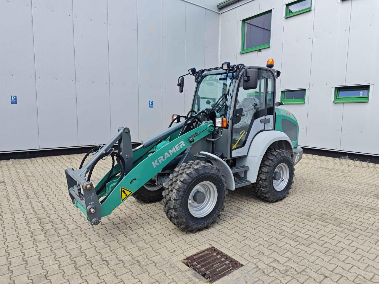 Chargeuse sur pneus Kramer KL25.5L