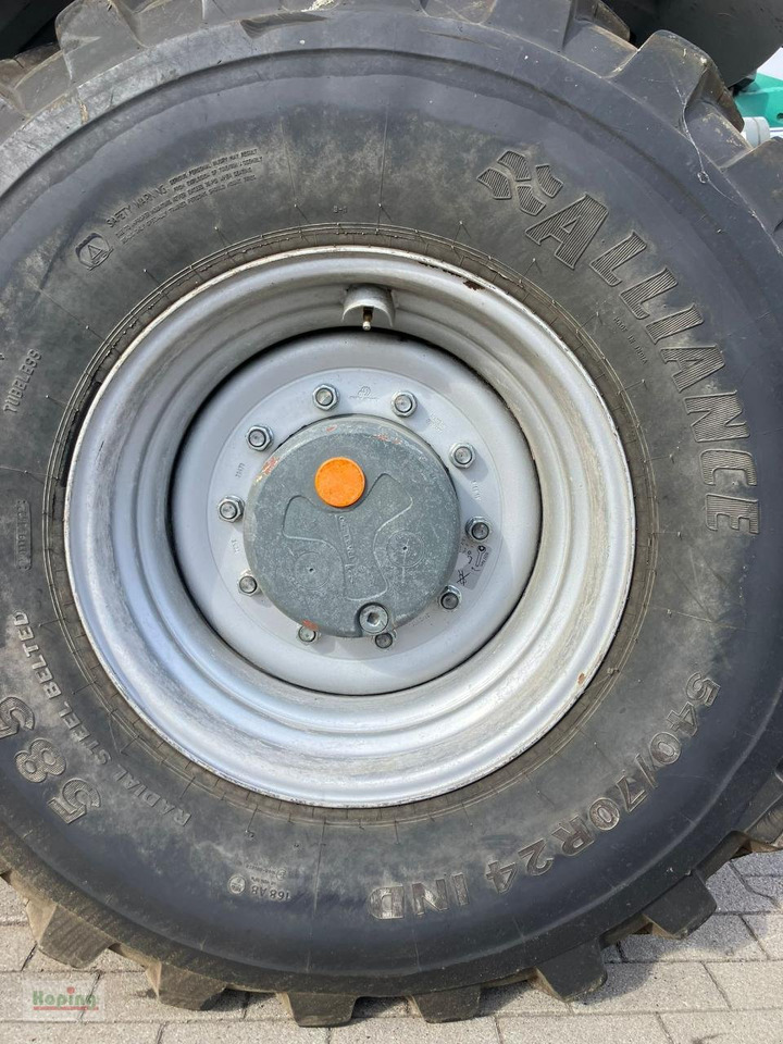 Chargeuse sur pneus Kramer KL60.8L