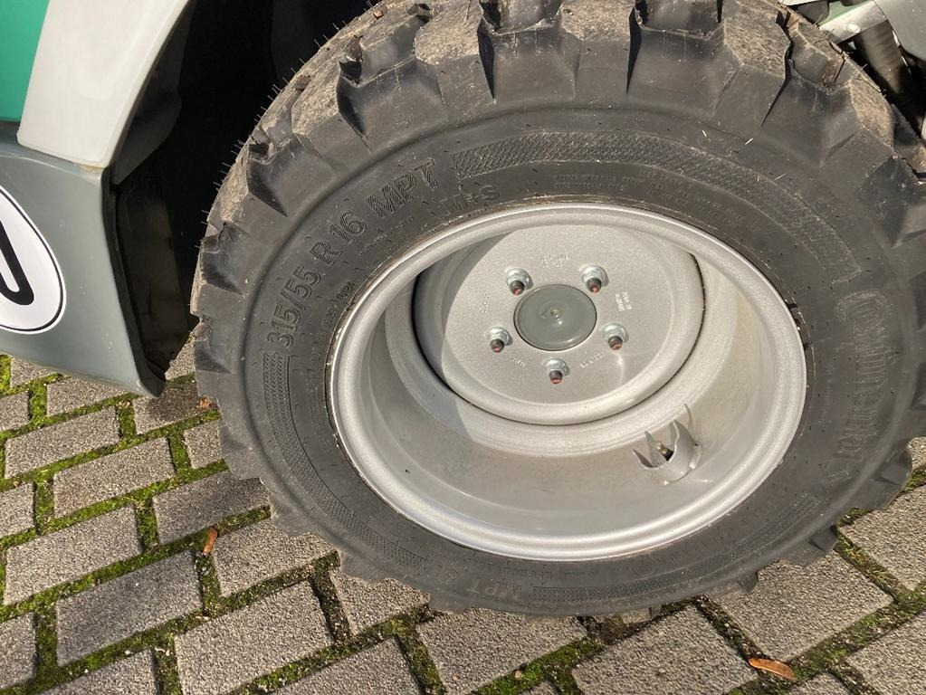 Chargeuse sur pneus Kramer KL 14.5