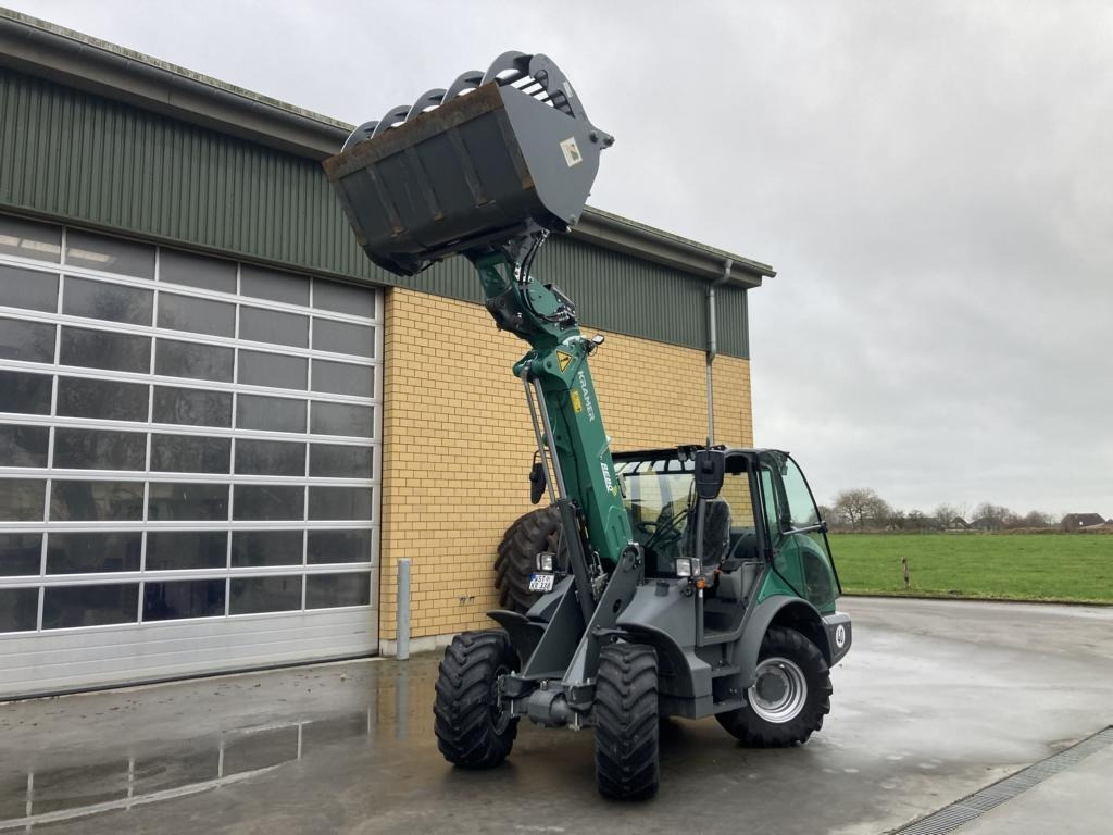 Chargeuse sur pneus Kramer KL 33.8T