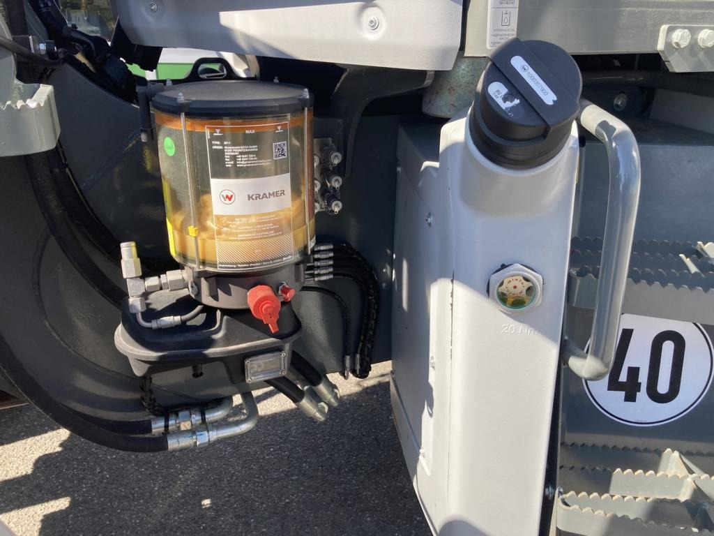 Chargeuse sur pneus Kramer KL 70.8