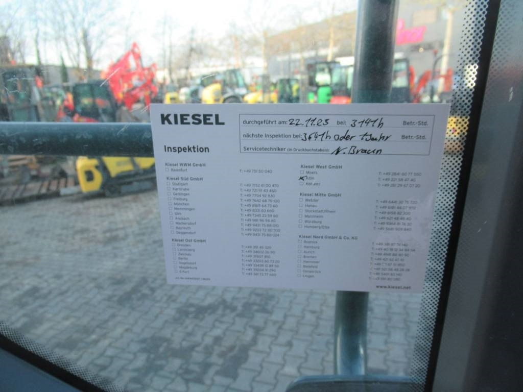 Chargeuse sur pneus Kramer-allrad 1150