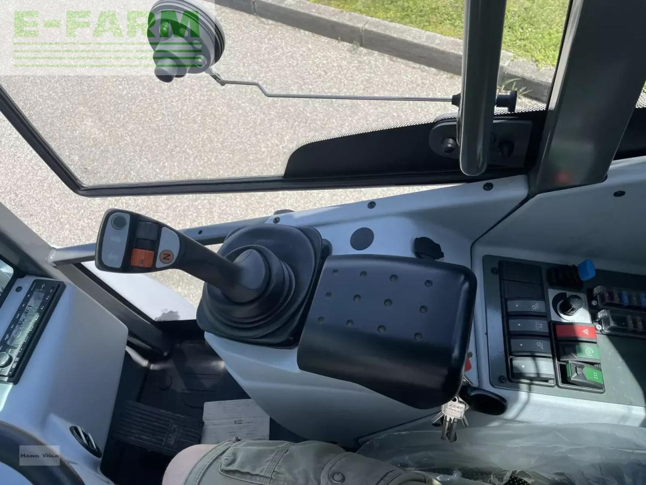 Chargeuse sur pneus Kramer kl 25.5 e