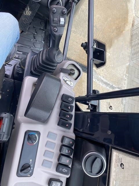 Chargeuse sur pneus Kubota R 065