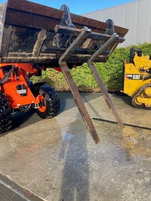 Chargeuse sur pneus Kubota R 065