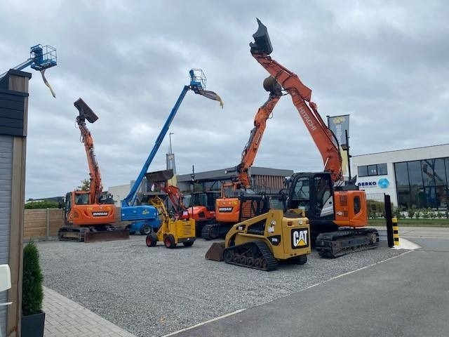 Chargeuse sur pneus Kubota R 065