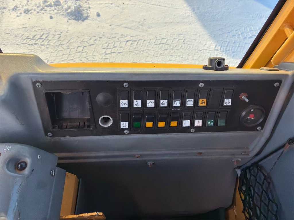 Chargeuse sur pneus L70E