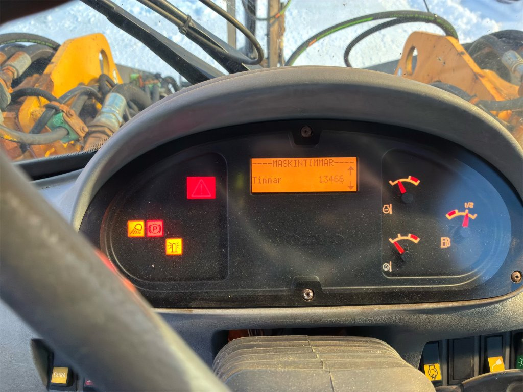 Chargeuse sur pneus L70E