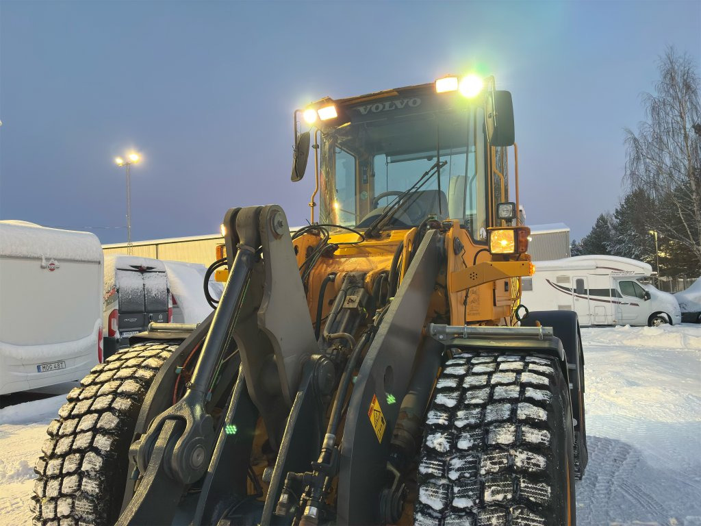 Chargeuse sur pneus L70E