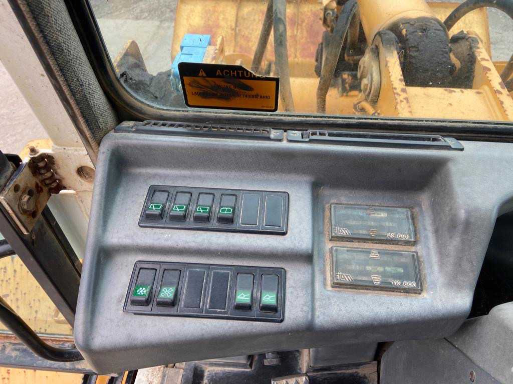 Chargeuse sur pneus LIEBHERR 531 WHEEL LOADER / SHOVEL