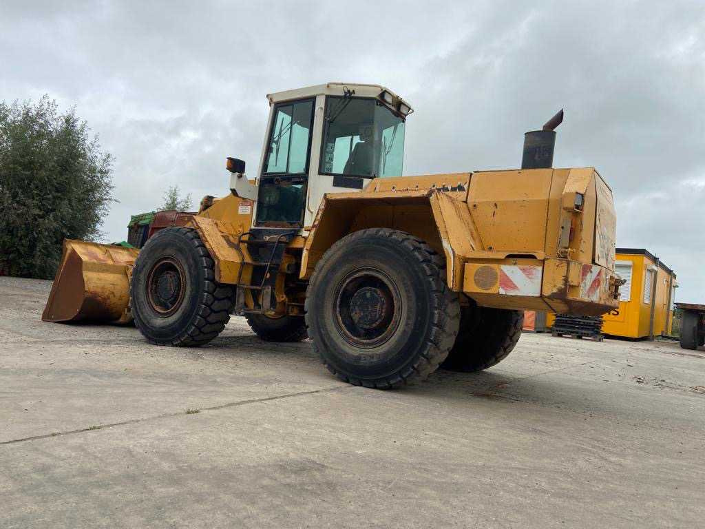 Chargeuse sur pneus LIEBHERR 531 WHEEL LOADER / SHOVEL