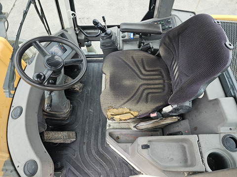 Chargeuse sur pneus LIEBHERR L514