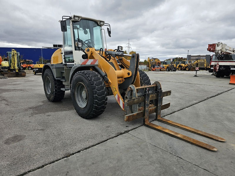 Chargeuse sur pneus LIEBHERR L514