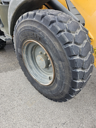 Chargeuse sur pneus LIEBHERR L514