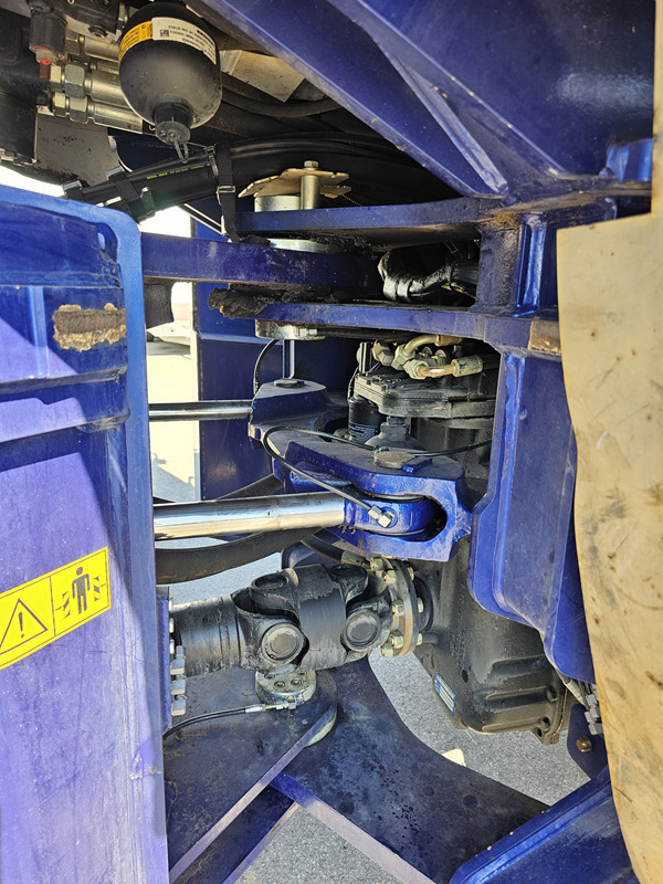 Chargeuse sur pneus LIEBHERR L556