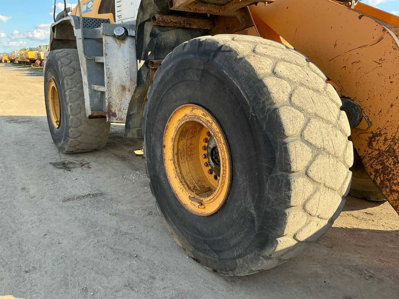 Chargeuse sur pneus LIEBHERR - L576 - SHOVEL - 2014