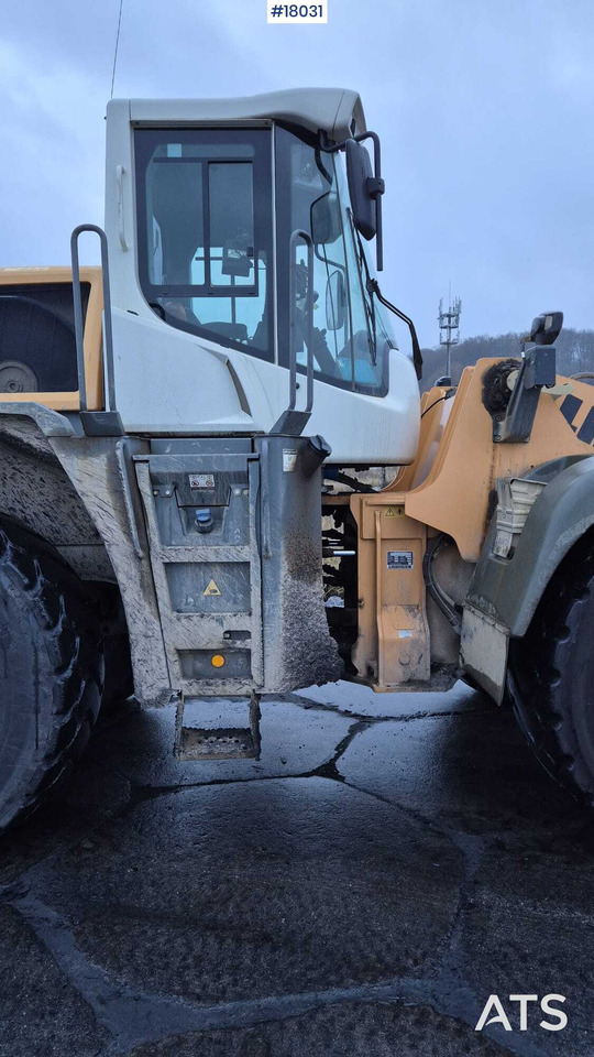 Chargeuse sur pneus LIEBHERR L576 wheel loader (2017)