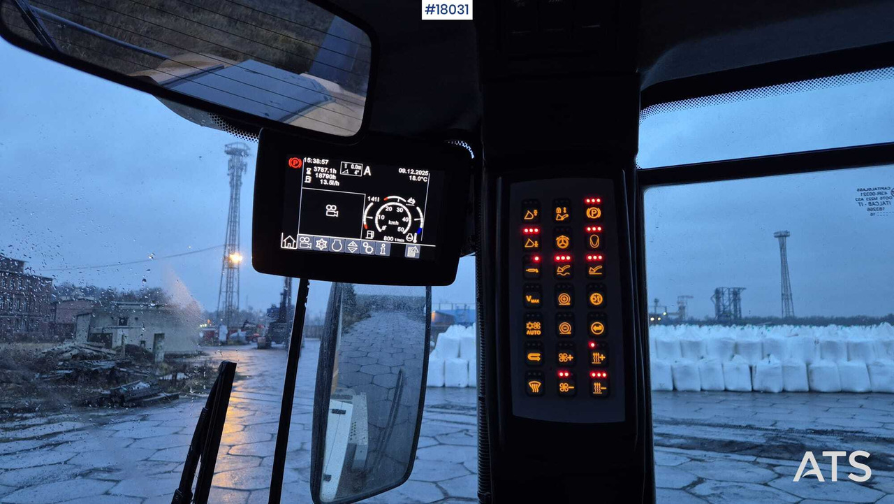 Chargeuse sur pneus LIEBHERR L576 wheel loader (2017)