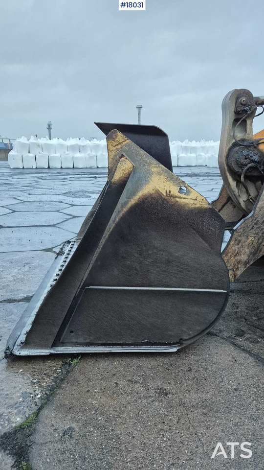 Chargeuse sur pneus LIEBHERR L576 wheel loader (2017)