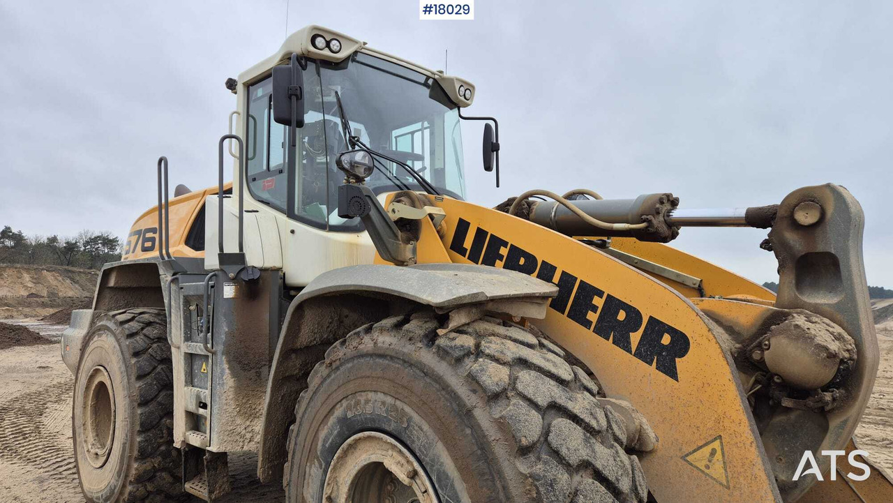 Chargeuse sur pneus LIEBHERR L576 xPower wheel loader (2019)