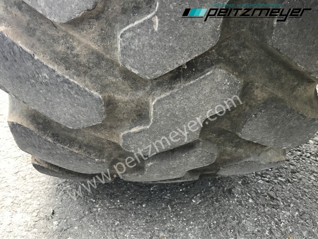 Chargeuse sur pneus LIEBHERR Radlader L 508 C 4in1 Schaufel + Palettengabel