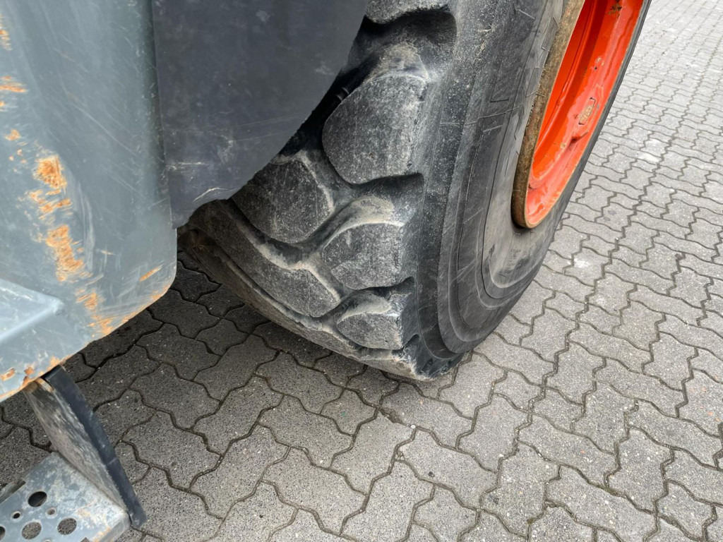 Chargeuse sur pneus LIEBHERR Radlader L 566 Radlader