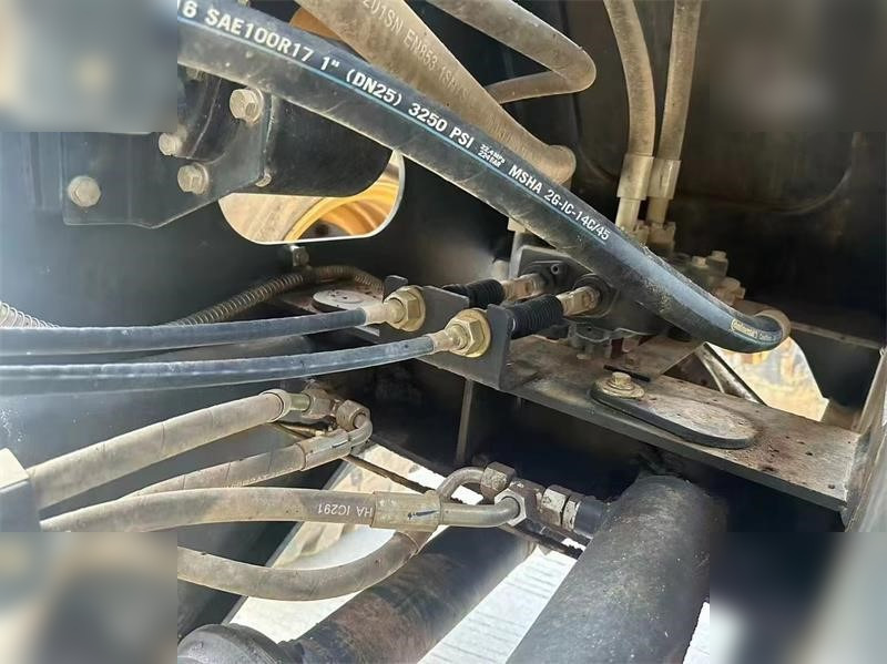 Chargeuse sur pneus LIUGONG 835H