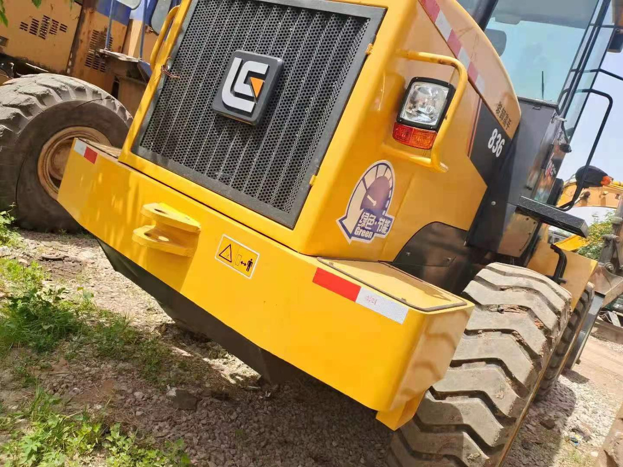 Chargeuse sur pneus LIUGONG 836