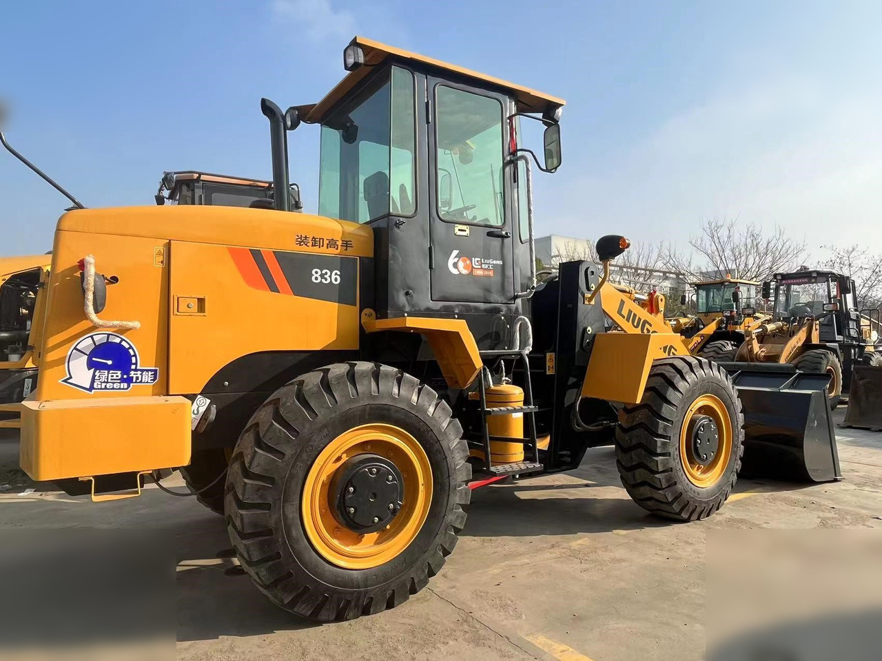 Chargeuse sur pneus LIUGONG 836
