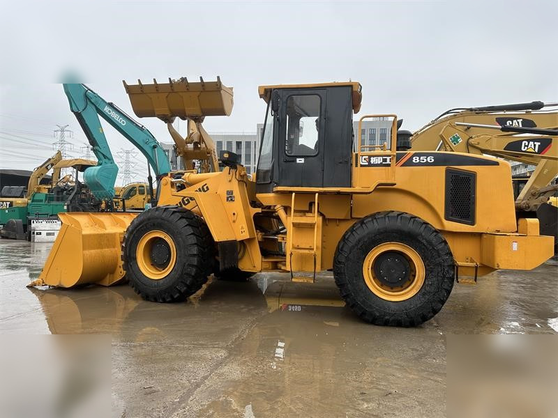 Chargeuse sur pneus LIUGONG 856