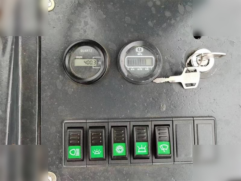 Chargeuse sur pneus LIUGONG 856